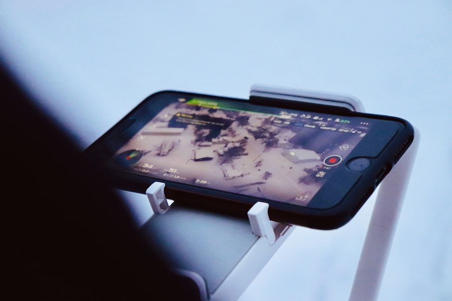 Mobile multiplayer game interaction